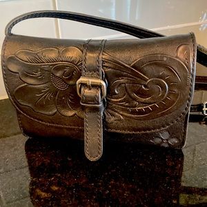 Black, embossed, leather Patricia Nash, Crossbody bag